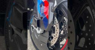 BMW M1000RR 🍿 #youtube #moto #motorcycle #bike #youtubeshorts #shorts #bmw